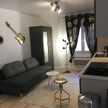 Hyper Centre, Proche Gare, Entree Independante * Valence (Drome)