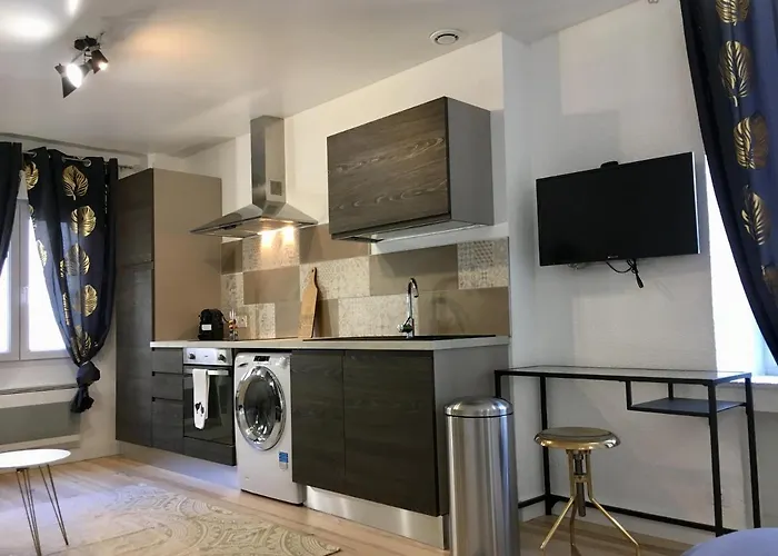 Hyper Centre, Proche Gare, Entree Independante